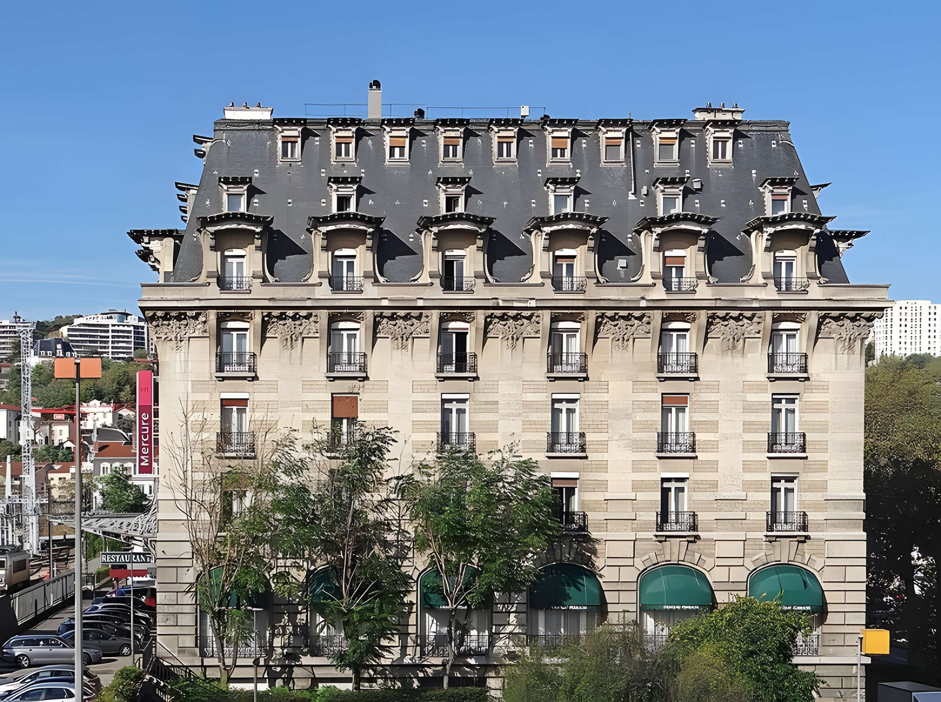 Ancien Hôtel Terminus, actuel Grand Hôtel Mercure Château Perrache