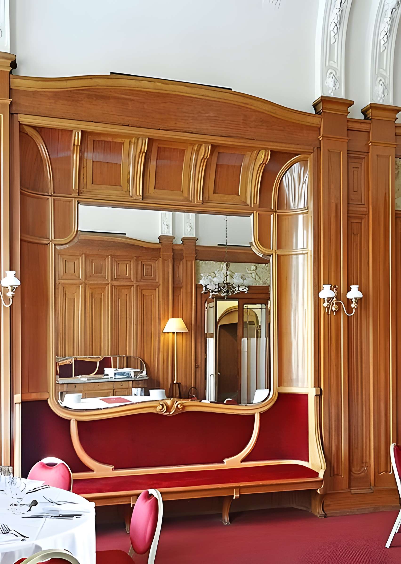 Ancien Hôtel Terminus, actuel Grand Hôtel Mercure Château Perrache