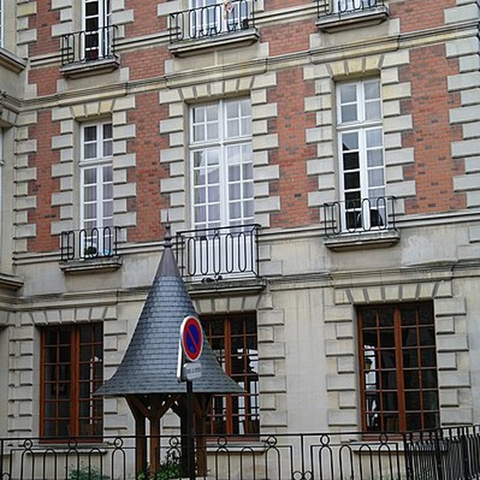 Photo de Hôtel, 3 Rue Paul-Louis-Courier à Tours