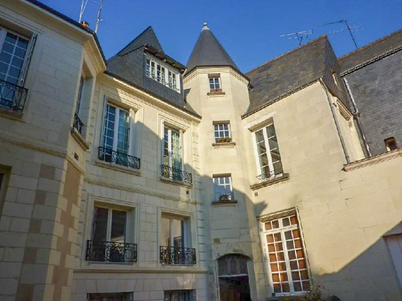 Hôtel, 5 Rue de l'Arbalète à Tours