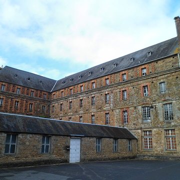 Hôtel-Dieu de Coutances