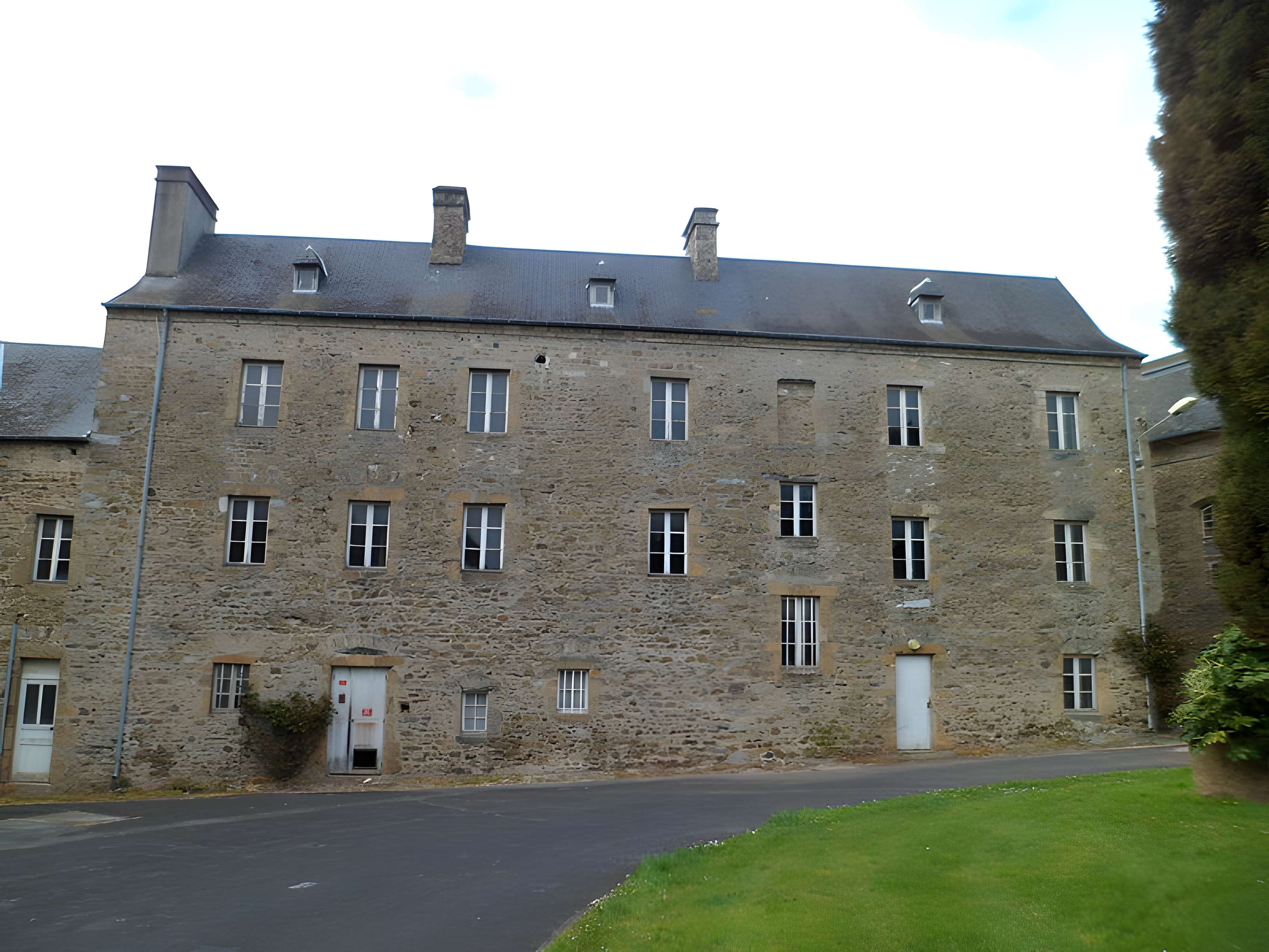 Hôtel-Dieu de Coutances