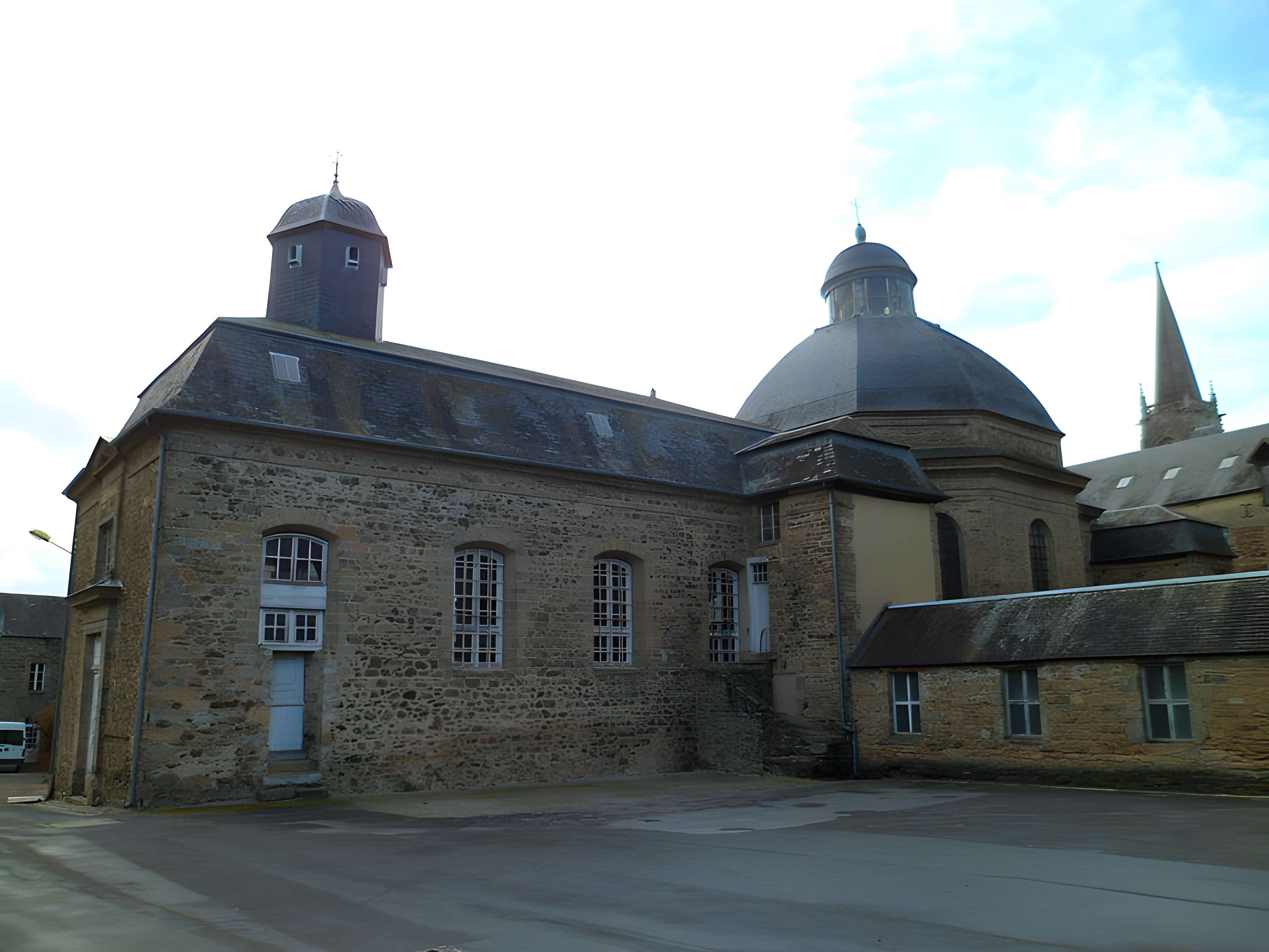 Hôtel-Dieu de Coutances