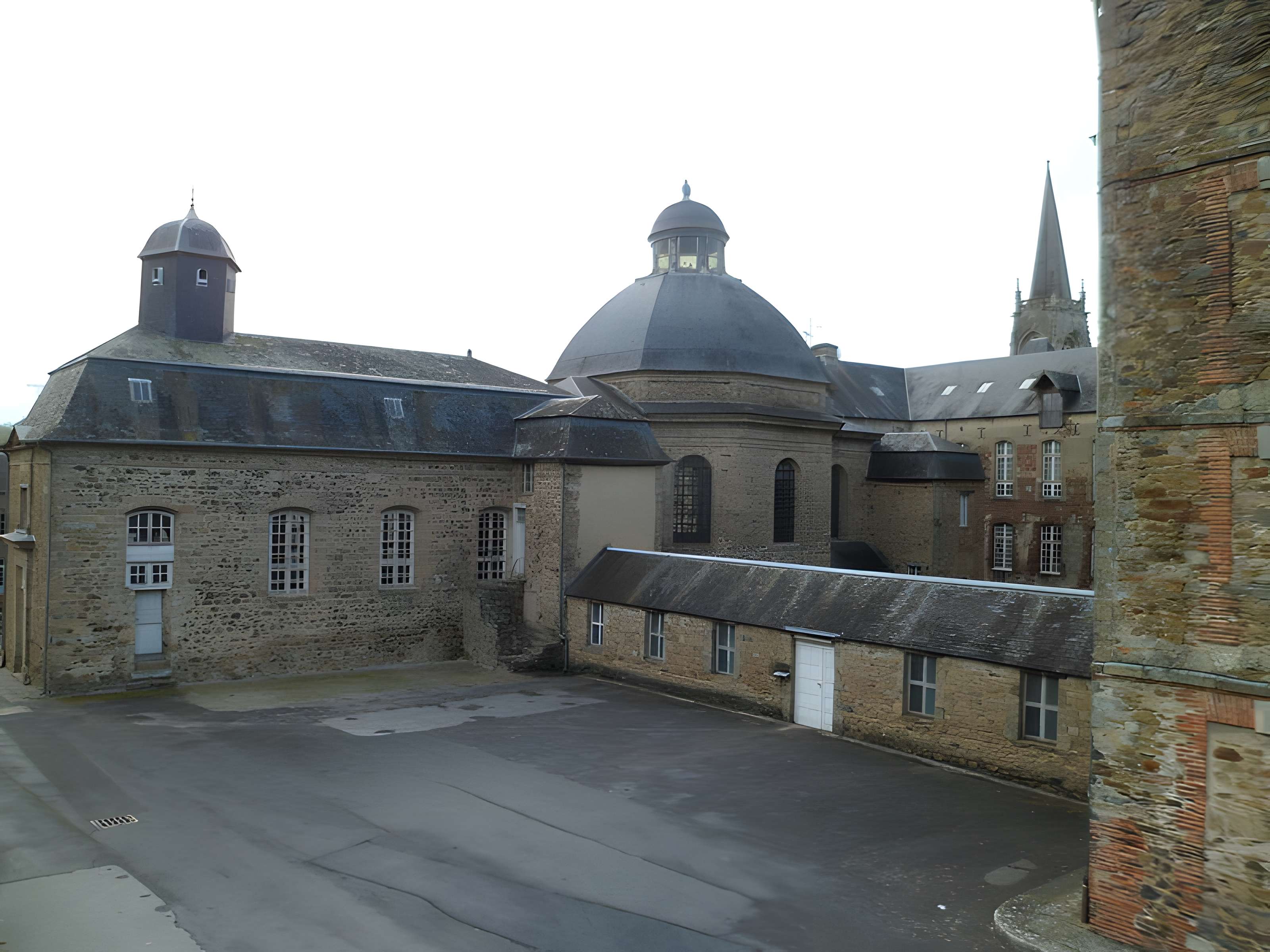 Hôtel-Dieu de Coutances