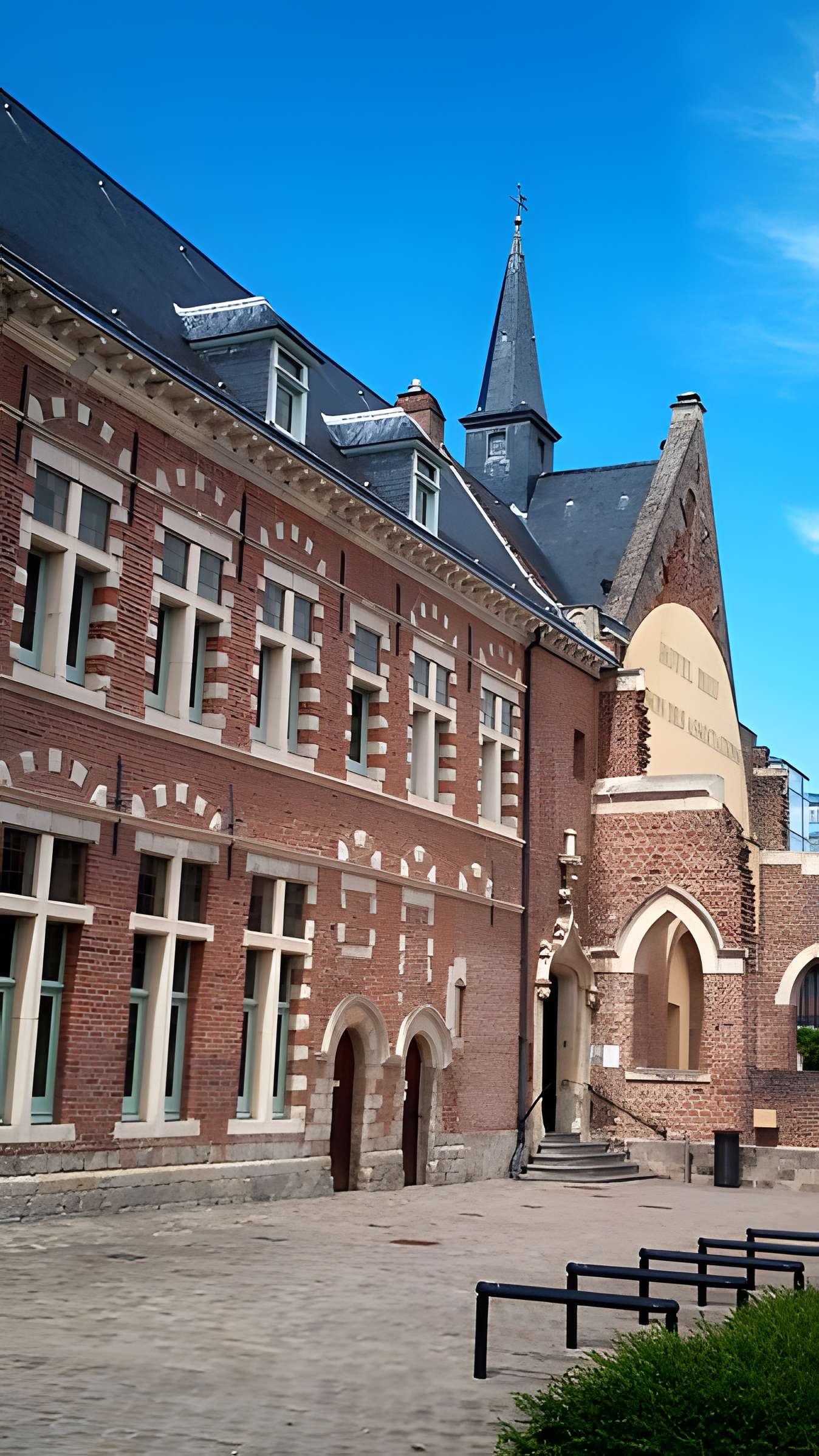 Hôtel-Dieu de Douai