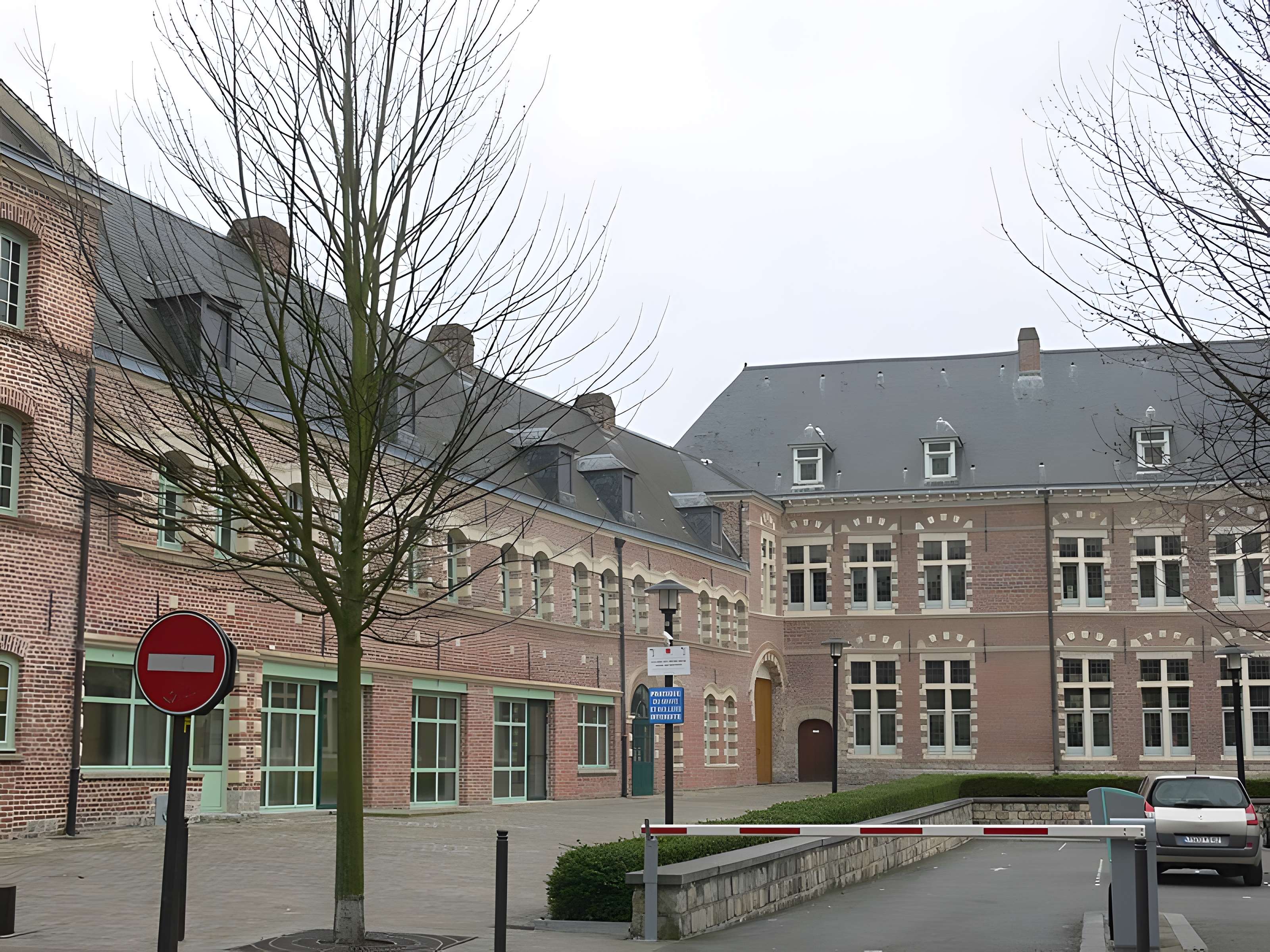 Hôtel-Dieu de Douai