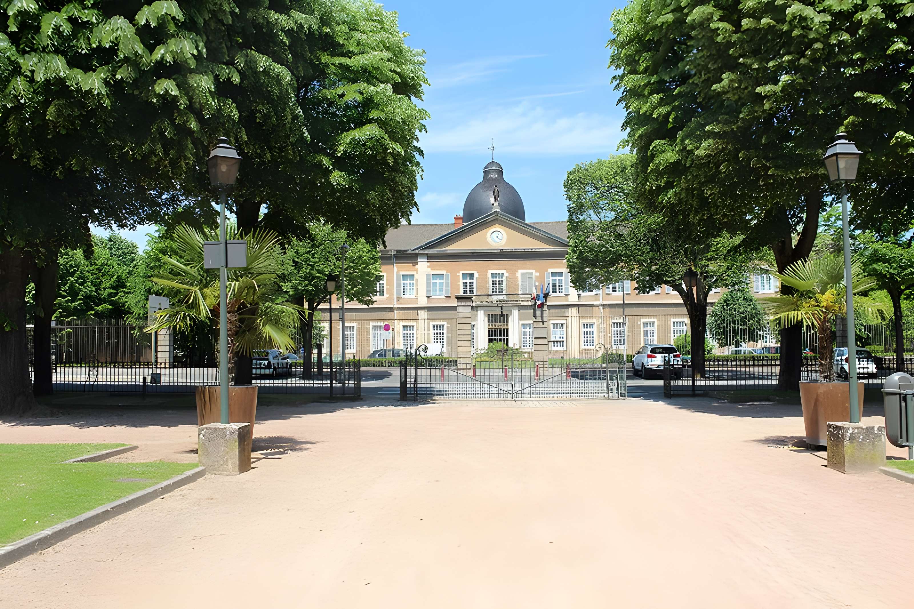 Hôtel-Dieu de Mâcon