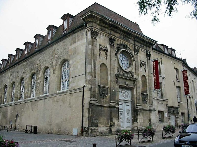 Photo de Hôtel-Dieu de Mantes-la-Jolie