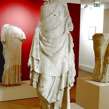 Hôtel-Dieu de Mantes-la-Jolie