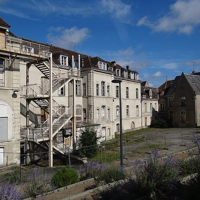 Photo de Hôtel-Dieu de Nogent-le-Rotrou