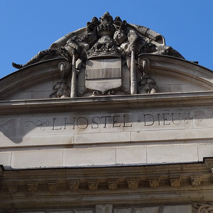 Photo de Hôtel-Dieu de Nogent-le-Rotrou