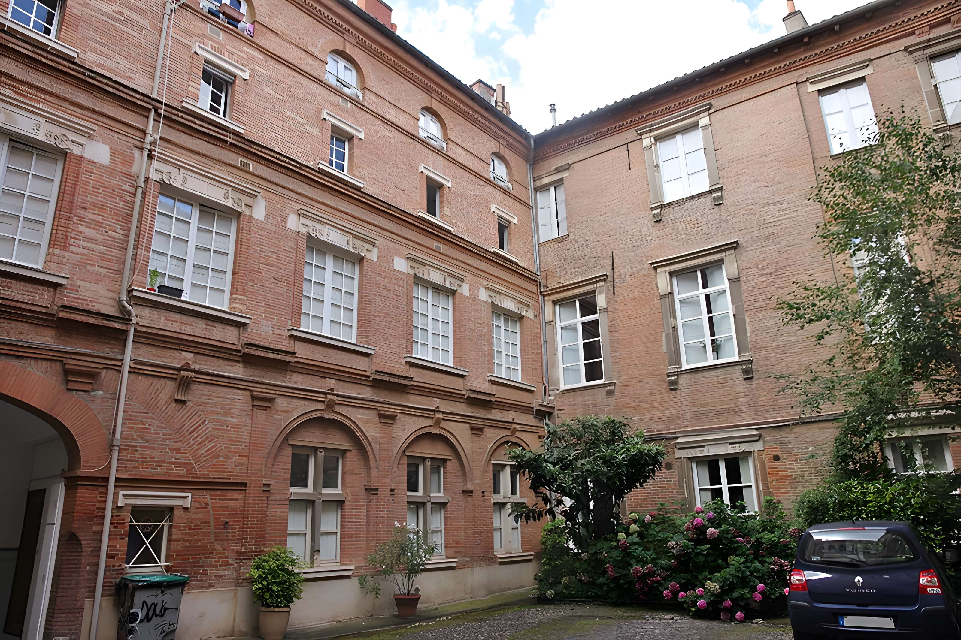 Hôtel-Dieu Saint-Jacques de Toulouse 