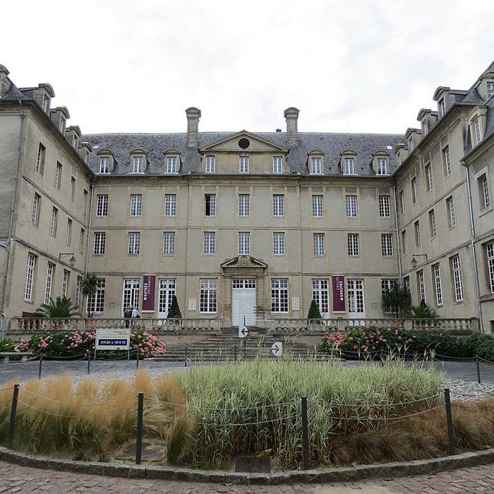 Photo de Hôtel-Dieu de Bayeux