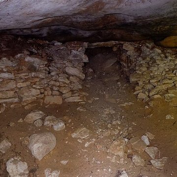 Hypogée de la Fontaine Saint-Léger de Buno-Bonnevaux