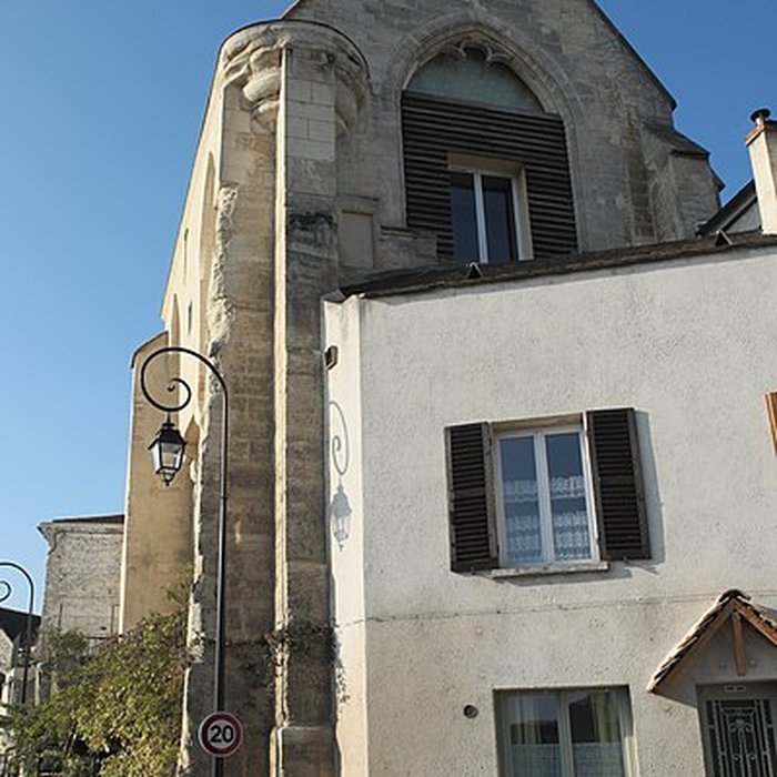 Photo de Immeuble de lAbbaye de Carrières-sur-Seine