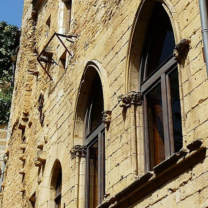 Photo de Immeuble, 1 place de la Bouquerie à Sarlat-la-Canéda