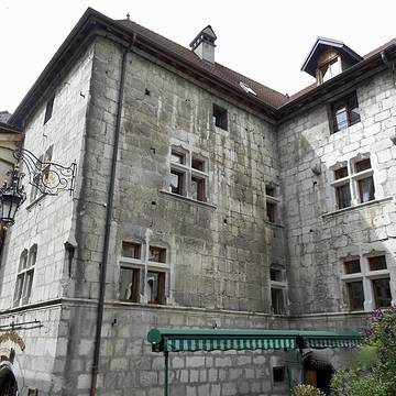 Immeuble, 1 rue des Fours à La Roche-sur-Foron