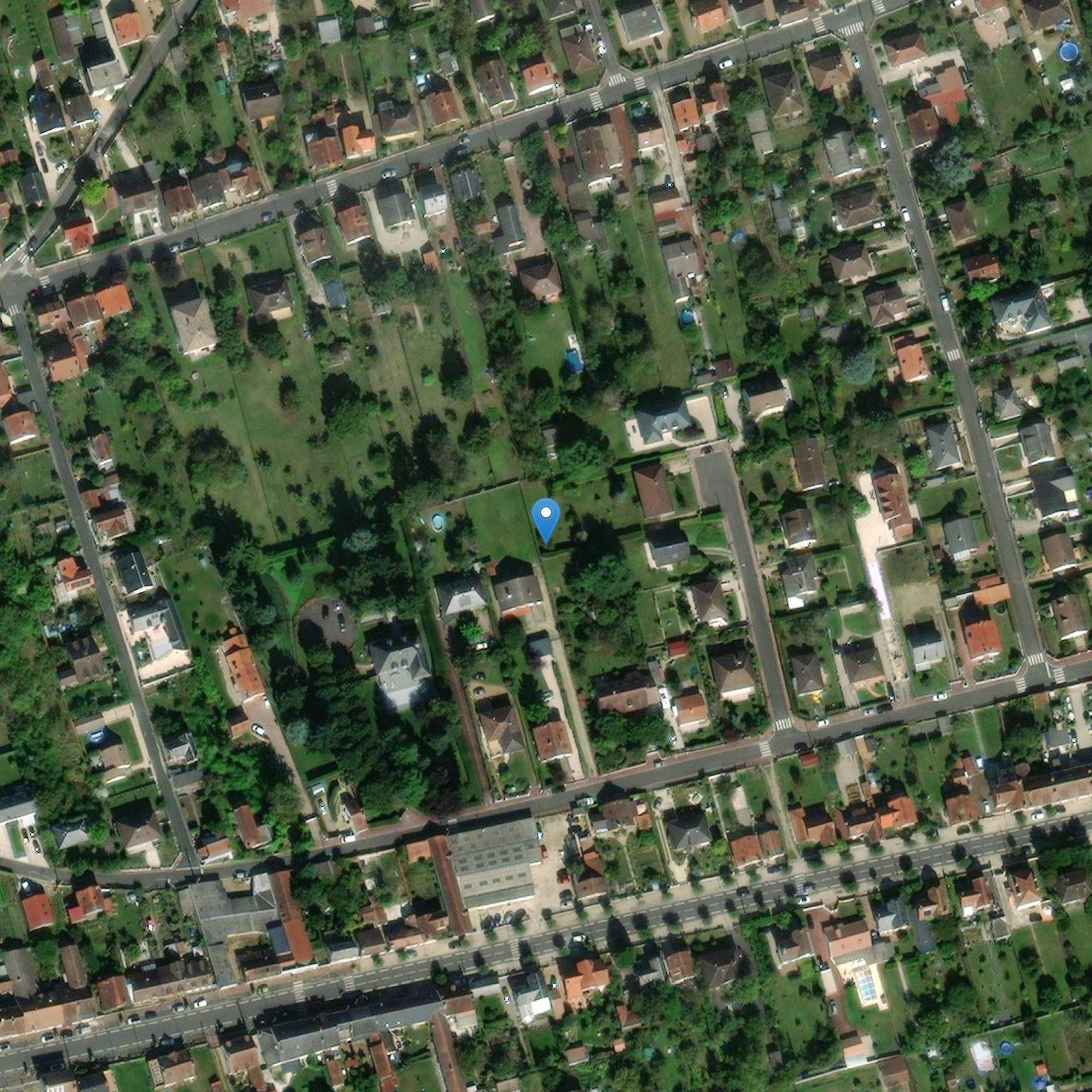 Photo de Gebäude, 10 Rue du Four-Dieu in Montargis