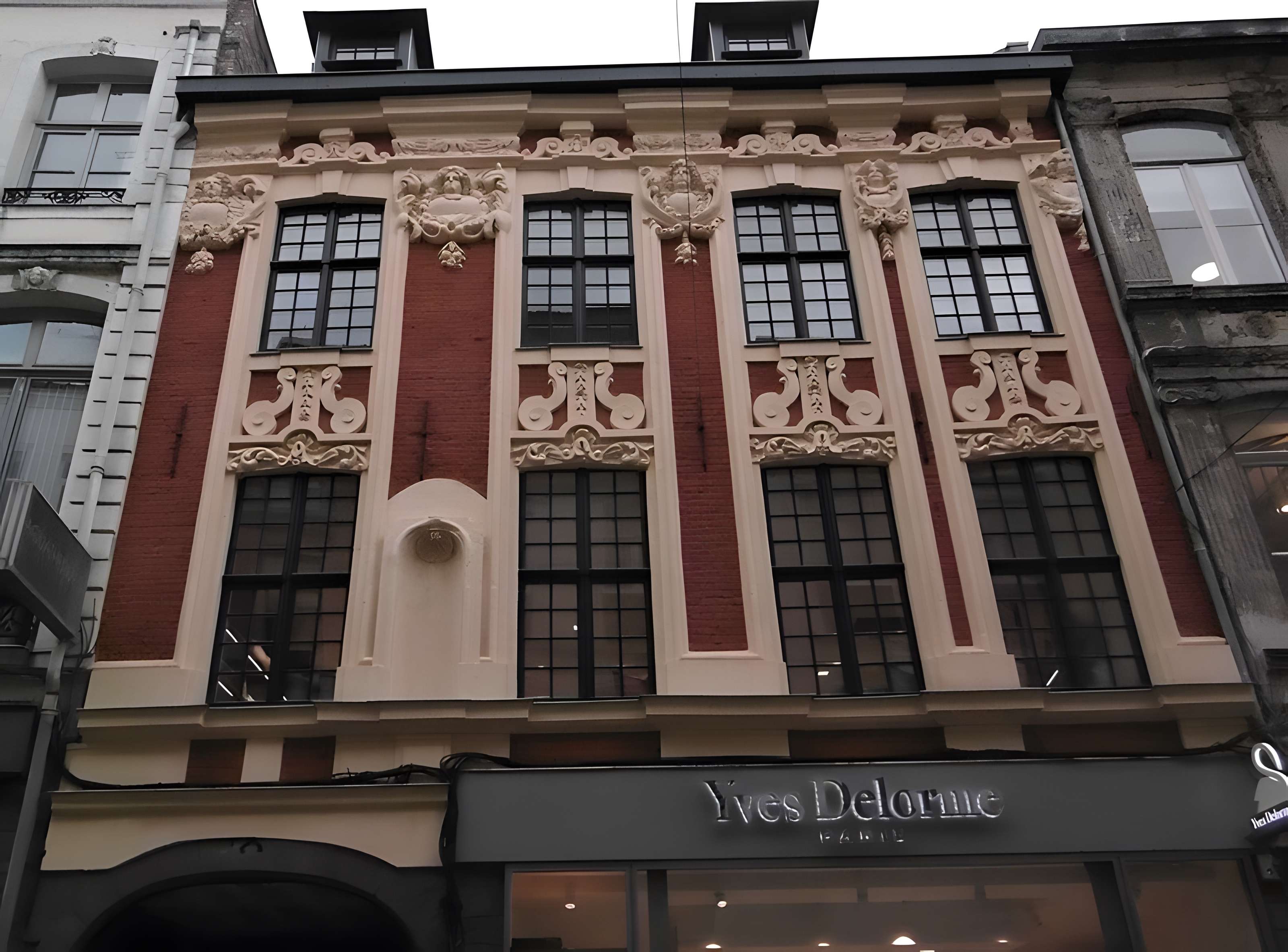 Immeuble, 11 Rue du Curé-Saint-Étienne à Lille