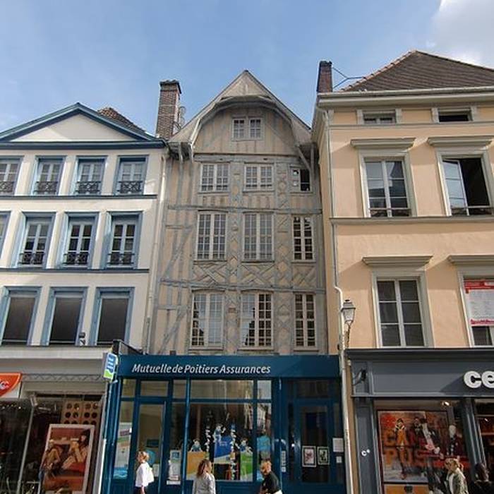 Photo de Immeuble, 111 Rue Émile-Zola à Troyes