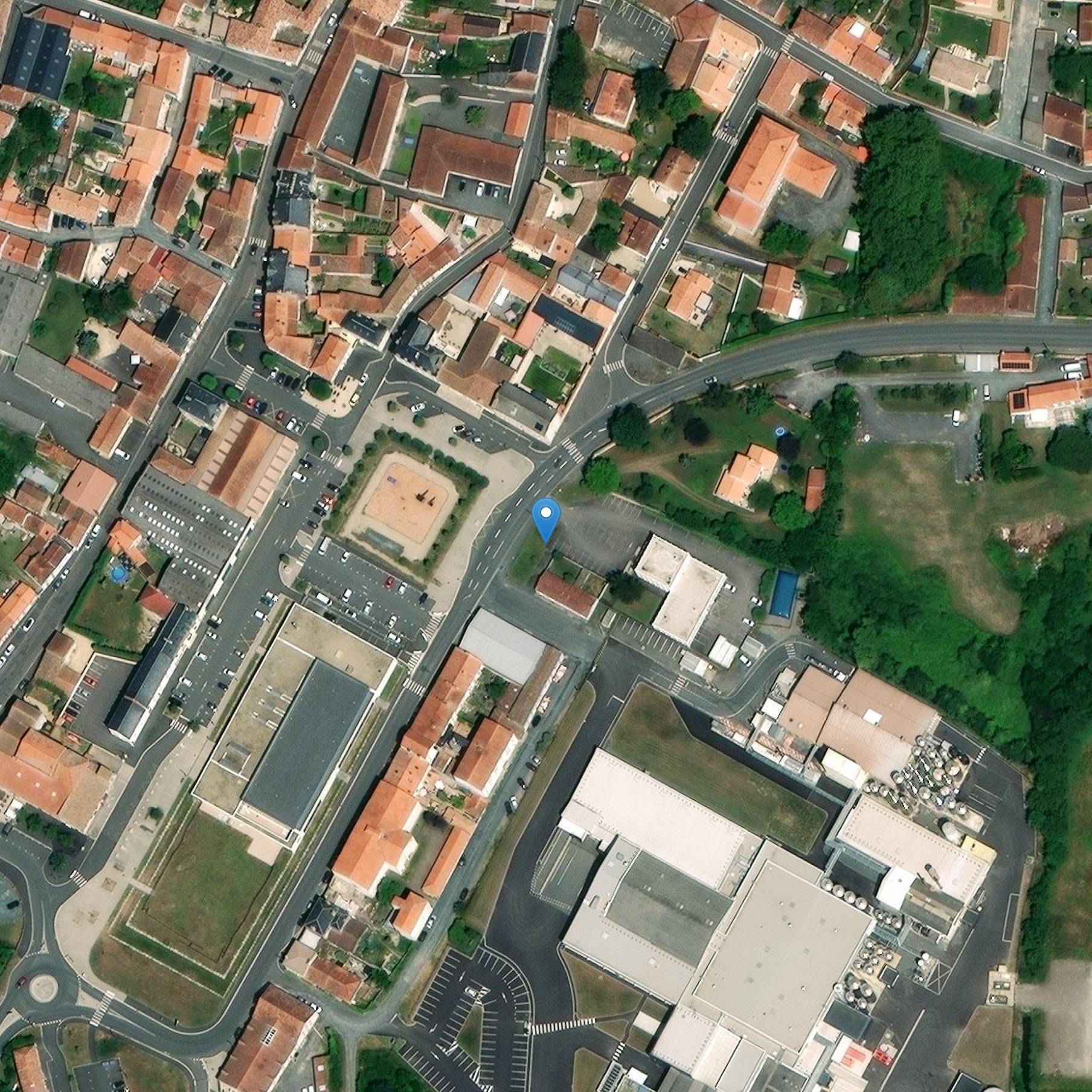 Photo de Gebäude, 12 Rue du Général-de-Gaulle in Luçon