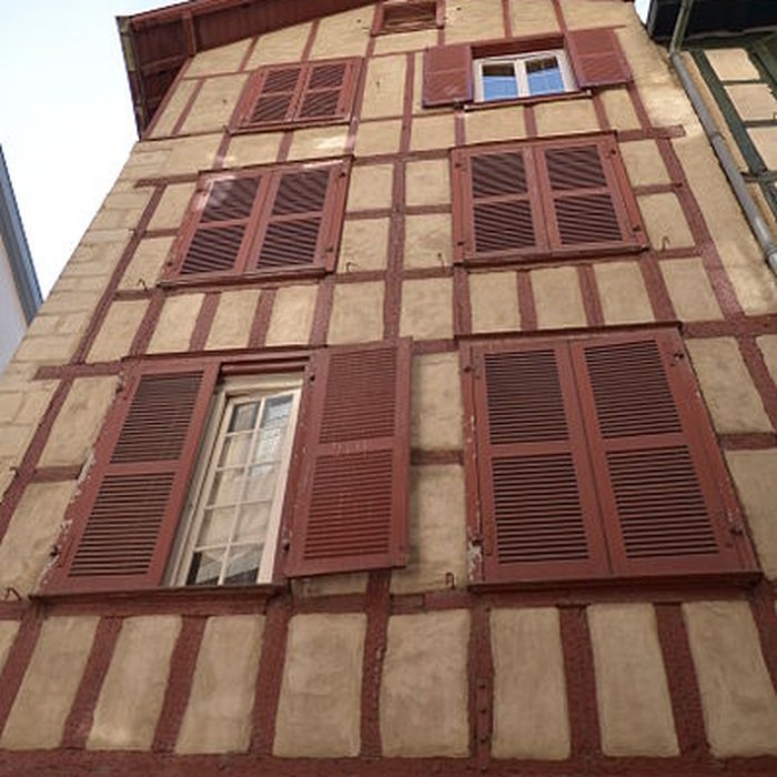 Photo de Immeuble, 17 Rue Lagréou à Bayonne