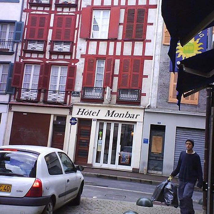 Photo de Immeuble, 17 Rue Lagréou à Bayonne