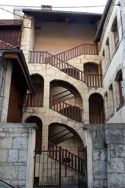 Photo de Immeuble, 2 Rue Montrieux à Pontarlier