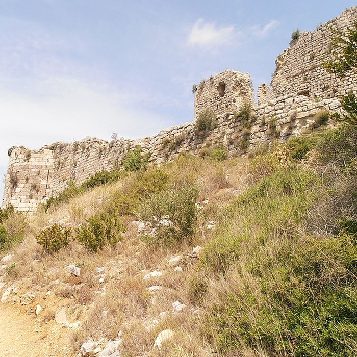 Photo de Ensemble des vestiges du château dAguilar