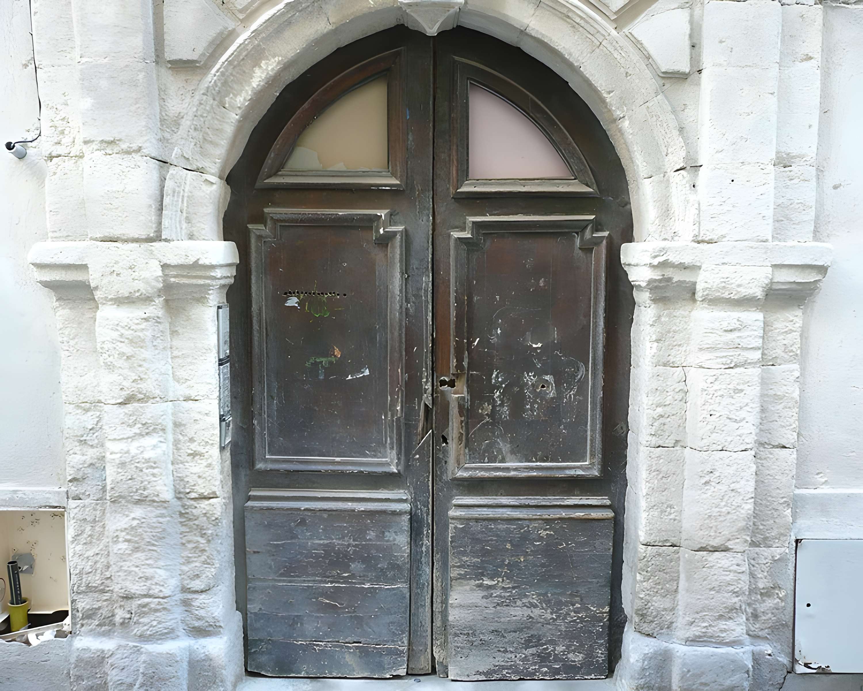 Immeuble, 20 Rue des Orangers à Nîmes