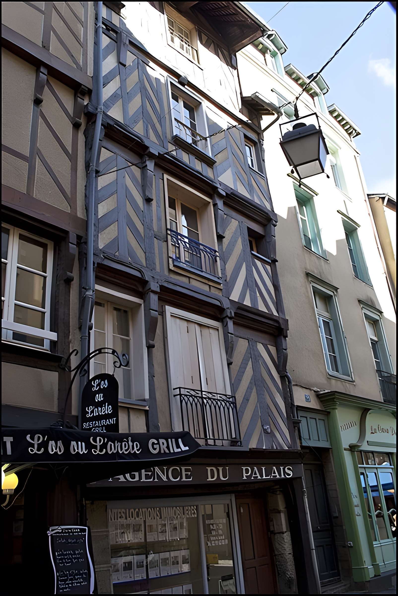 Immeuble, 23 Rue Saint-Georges à Rennes