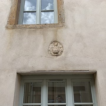 Immeuble, 24 Rue dAvril à Cluny