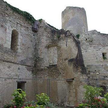 Immeuble, 38 Rue Isorée à Châtillon-sur-Indre