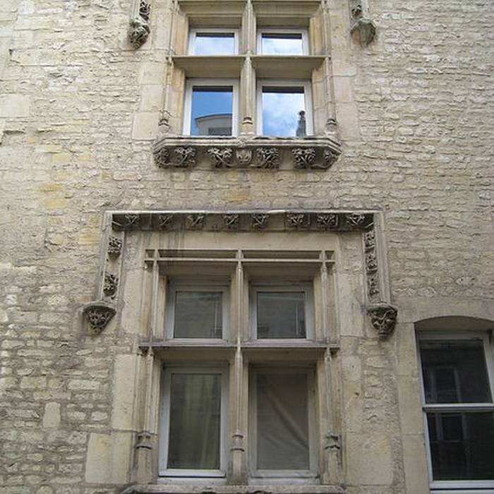 Photo de Immeuble, 4 Rue Froide à Caen