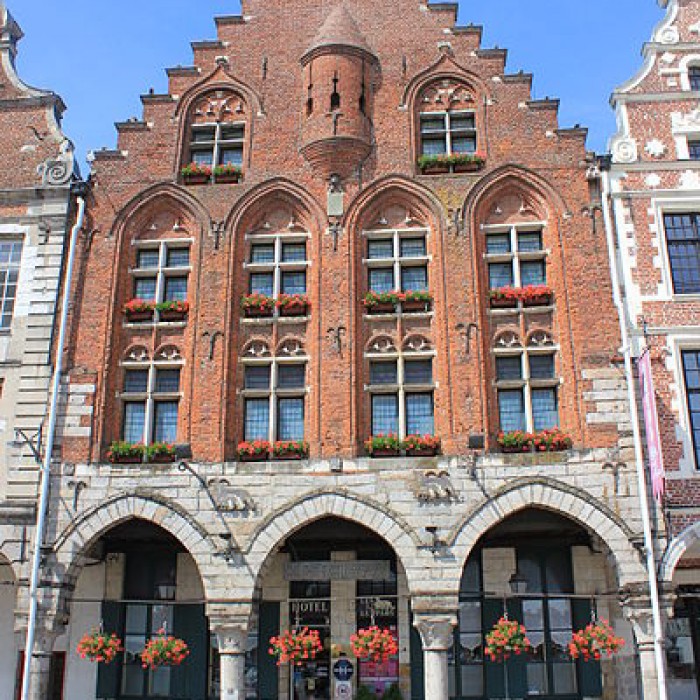 Photo de Immeuble, 49 Grand-Place à Arras