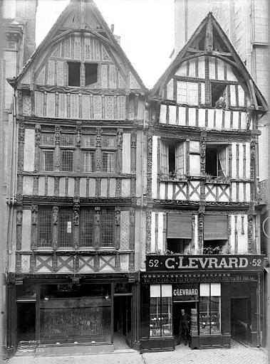 Immeuble, 54 Rue Saint-Pierre à Caen