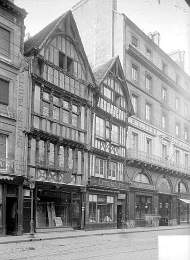 Immeuble, 54 Rue Saint-Pierre à Caen