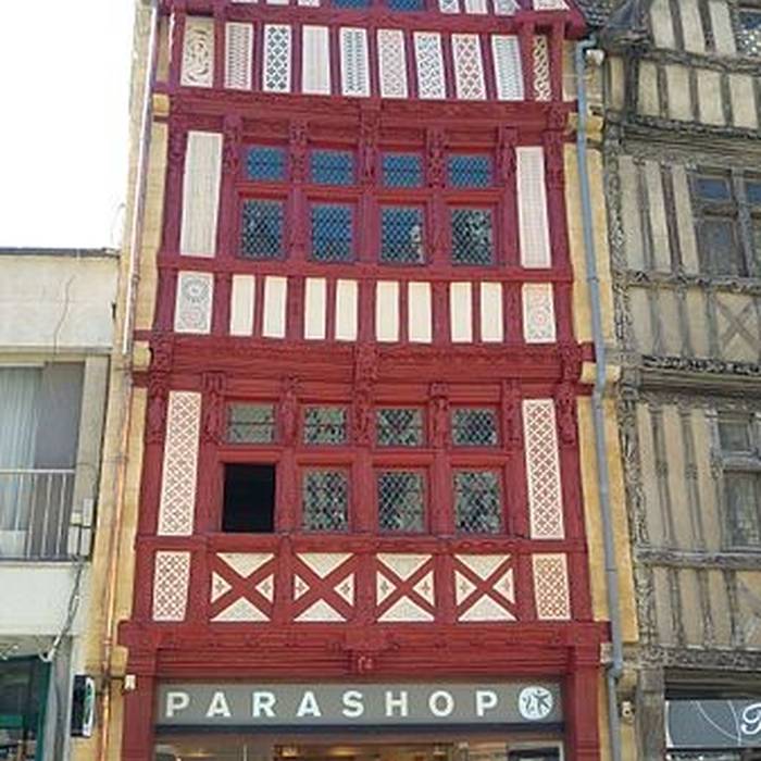 Photo de Immeuble, 54 Rue Saint-Pierre à Caen