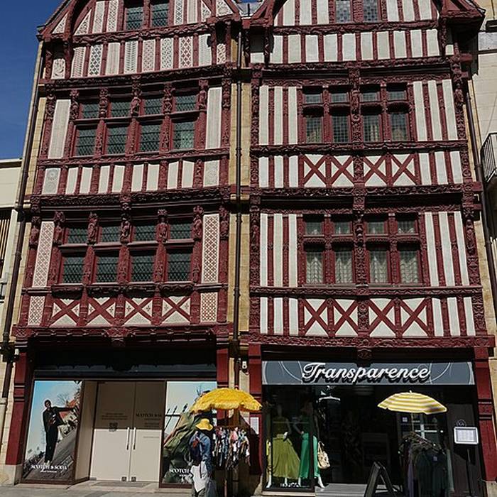 Photo de Immeuble, 54 Rue Saint-Pierre à Caen