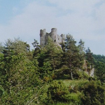 Restes du château fort