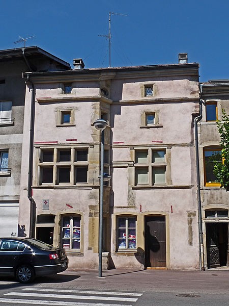 Photo de Immeuble, 64 Rue Carnot à Rambervillers