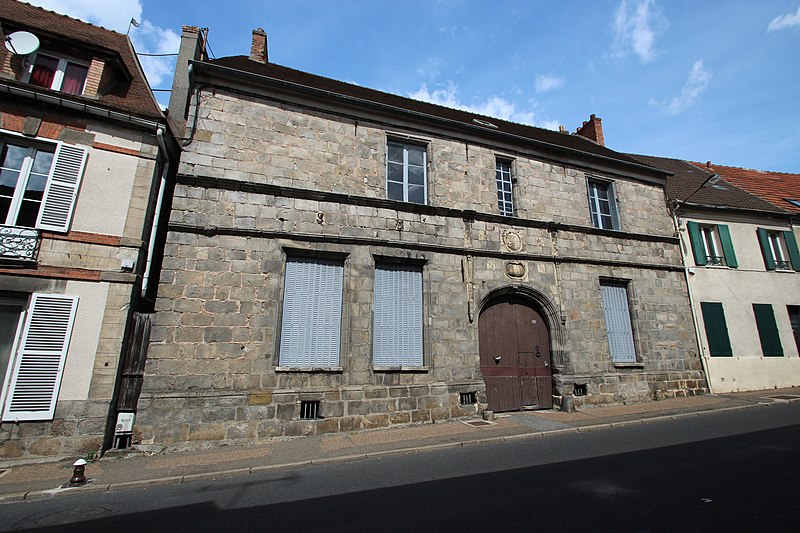 Immeuble, 9 Rue Charles-de-Gaulle à Saint-Arnoult-en-Yvelines