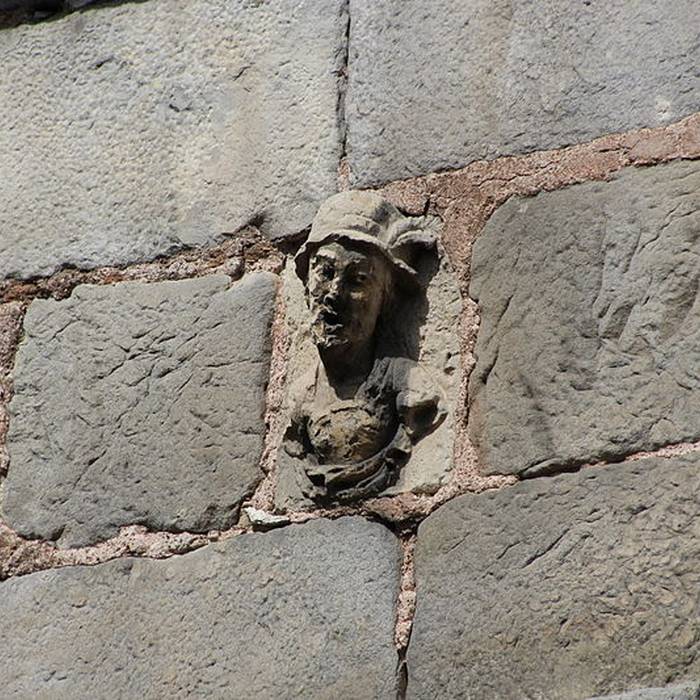 Photo de Building, 9 Rue Charles-de-Gaulle in Saint-Arnoult-en-Yvelines