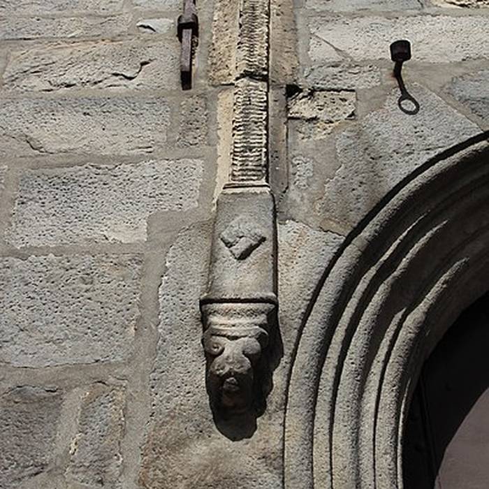 Photo de Building, 9 Rue Charles-de-Gaulle in Saint-Arnoult-en-Yvelines