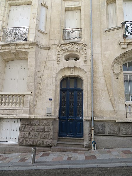 Immeubles, 4-4 bis Place Maréchal-Foch des Sables-d'Olonne 