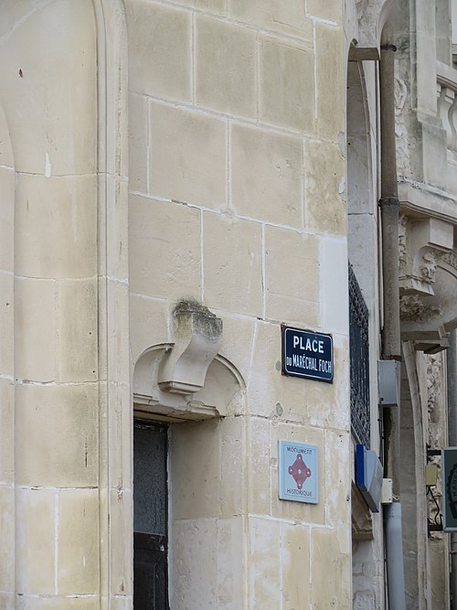 Immeubles, 4-4 bis Place Maréchal-Foch des Sables-d'Olonne 