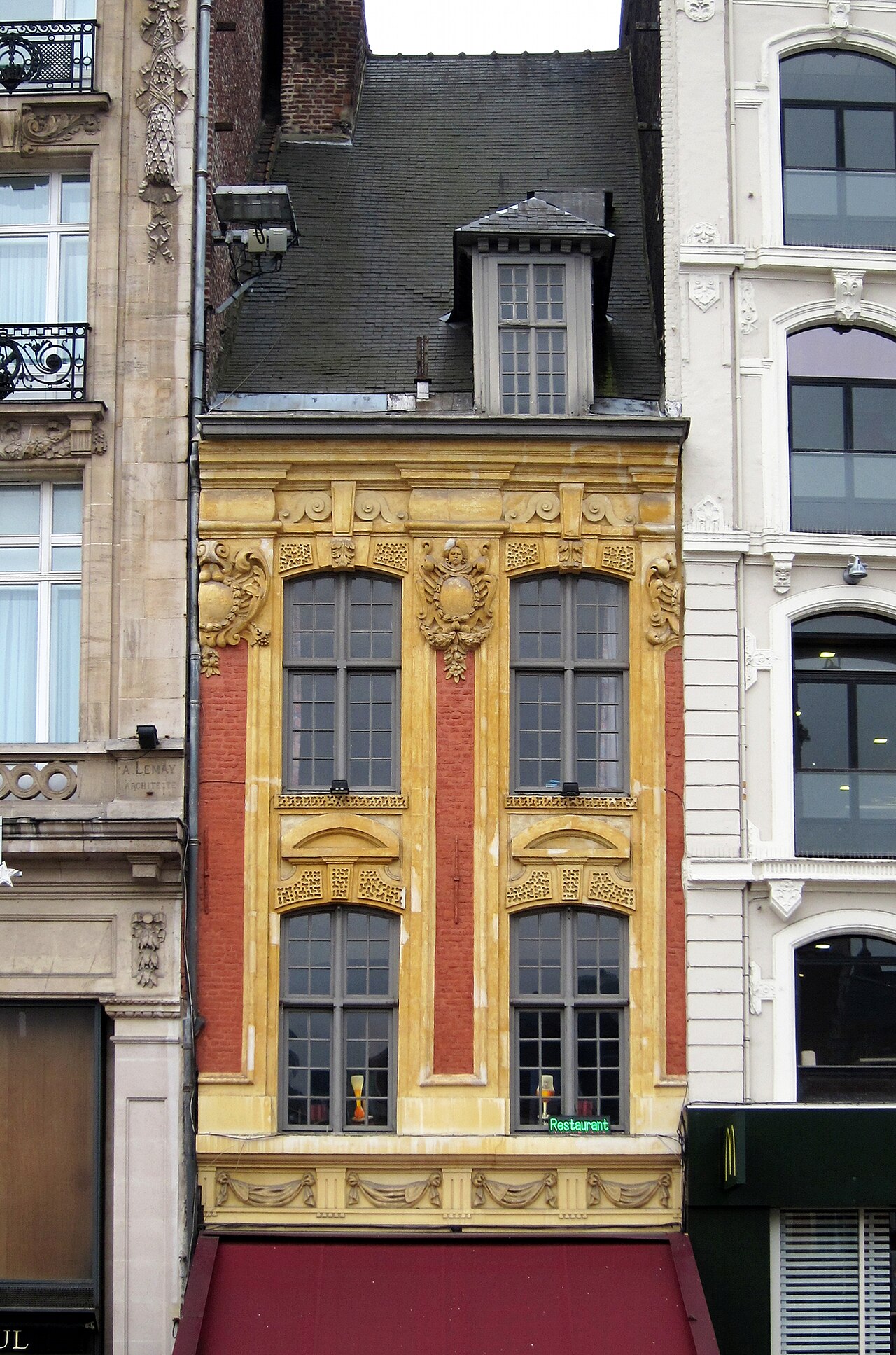 Immeubles, Place du Général-de-Gaulle à Lille