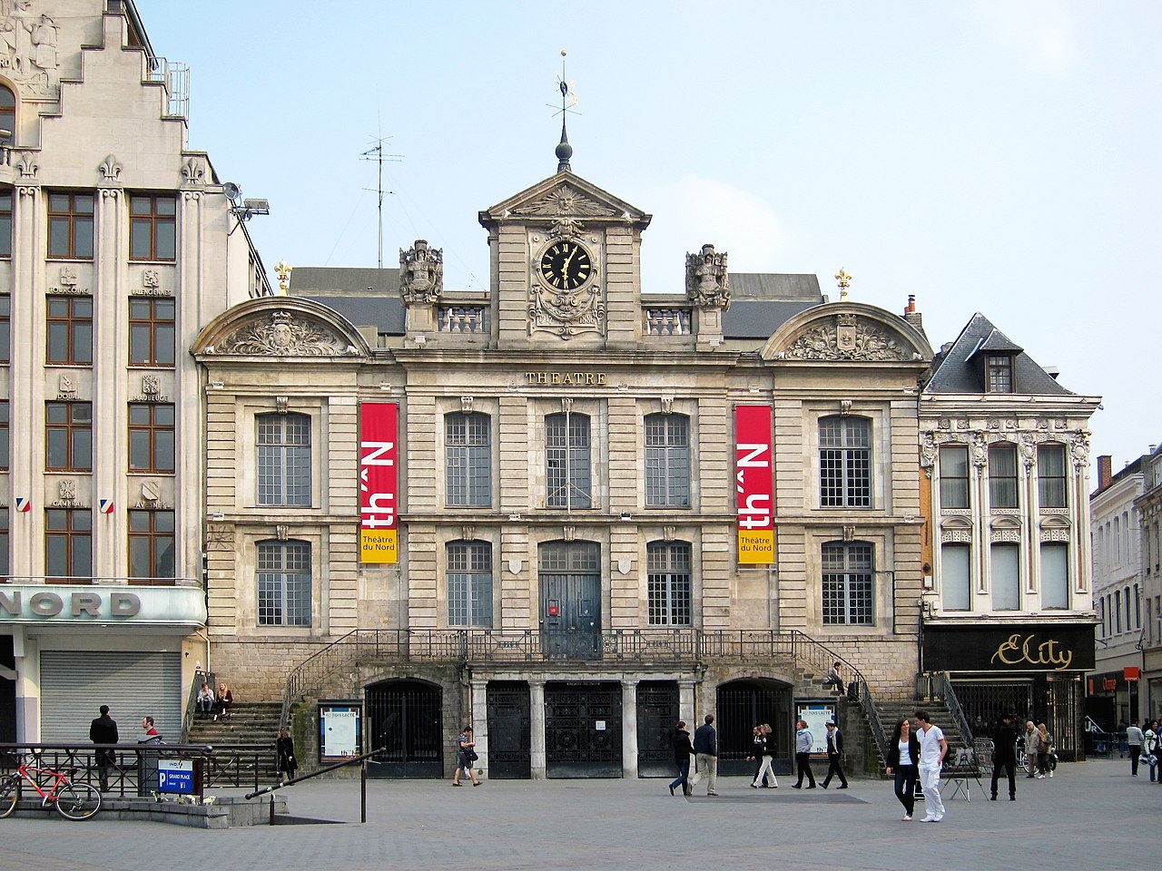 Immeubles, Place du Général-de-Gaulle à Lille