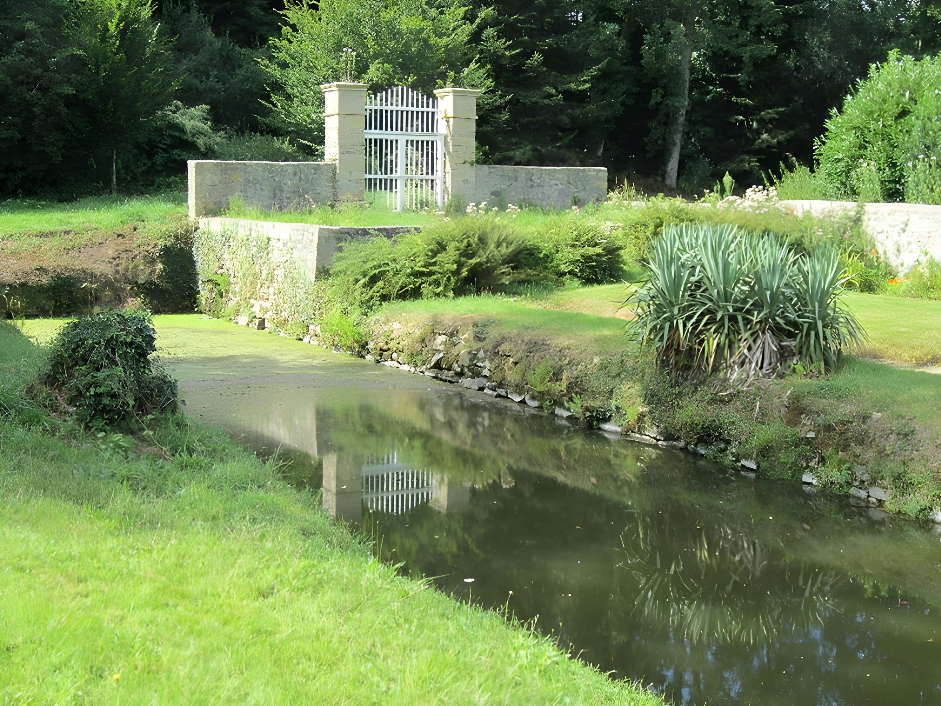 Jardin de la maison de Montcuit 