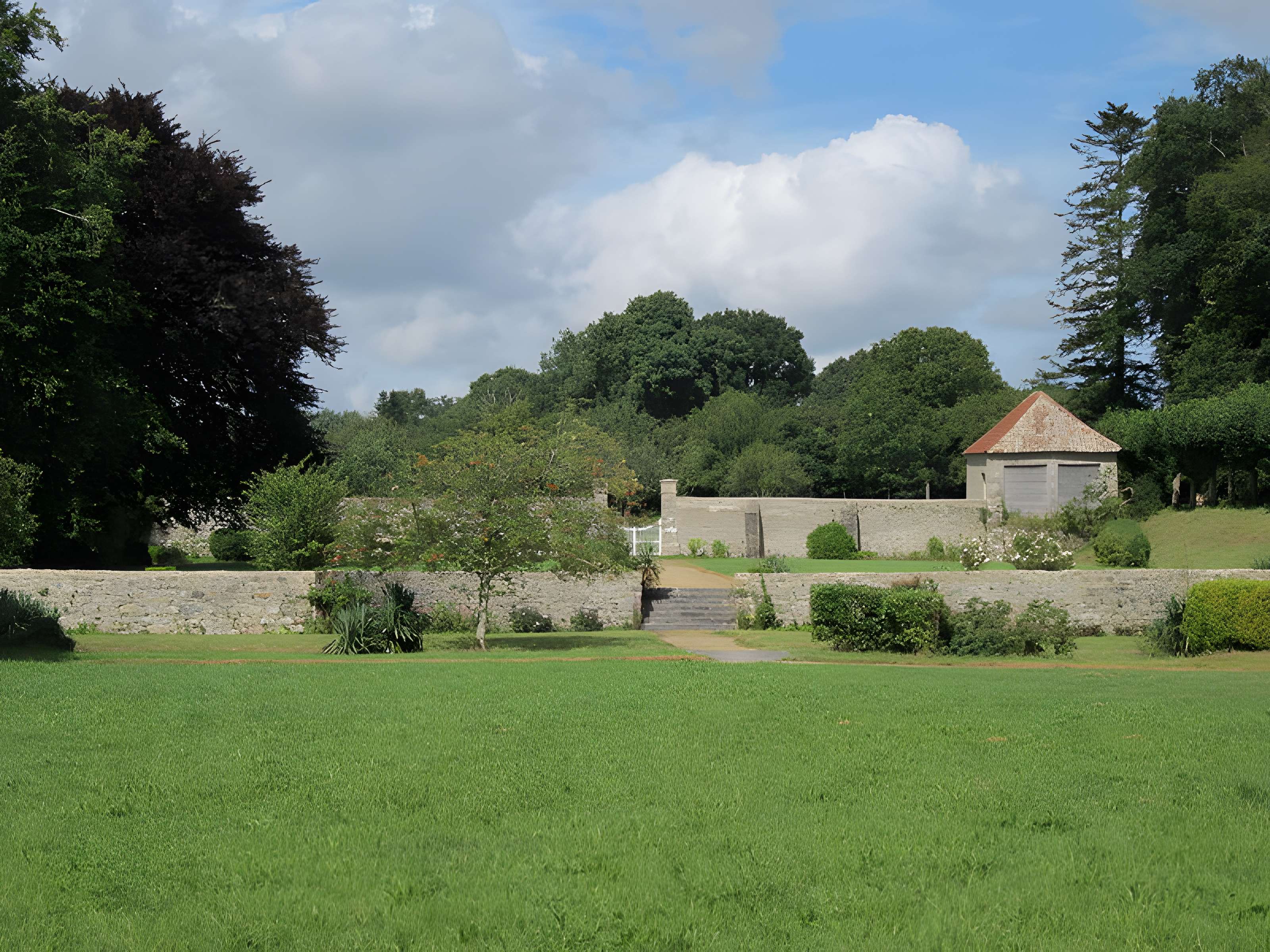 Jardin de la maison de Montcuit